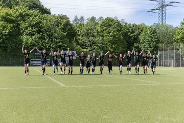 Bild 39 - wBJ SC Condor - VfL Pinneberg : Ergebnis: 3:2